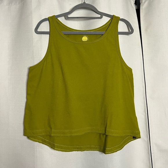 Anthropolgie Daily Practice All Day Muscle Tank in Olive Green - Picture 2 of 7